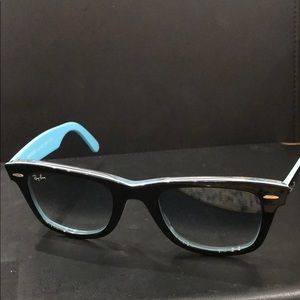 Slightly-used Wayfarer Ray-Bans